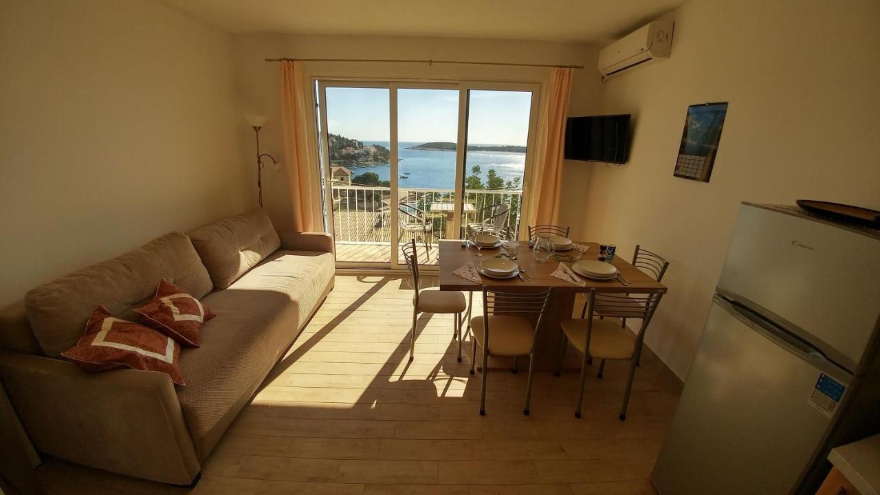 Apartments Dream Island Đảo Hvar Ngoại thất bức ảnh